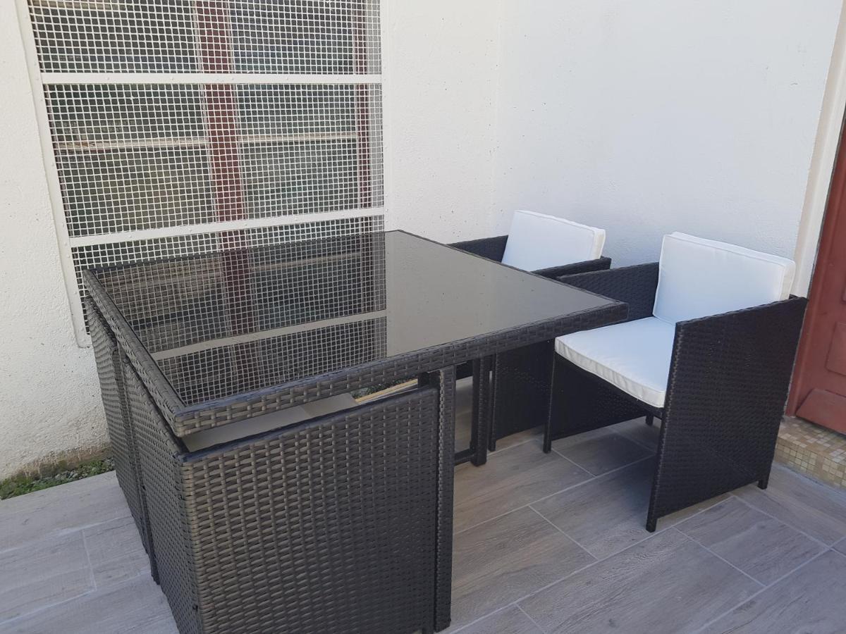 Studio 35M2 Terrasse Et Jardin Quartier Calme Au Centre Ville De ルルド エクステリア 写真